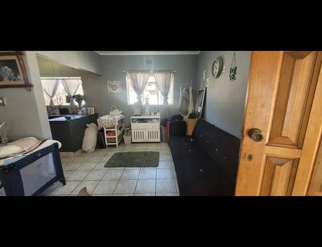 1 BEDROOM TOWNHOUSE FOR SALE IN VERWOERDPARK